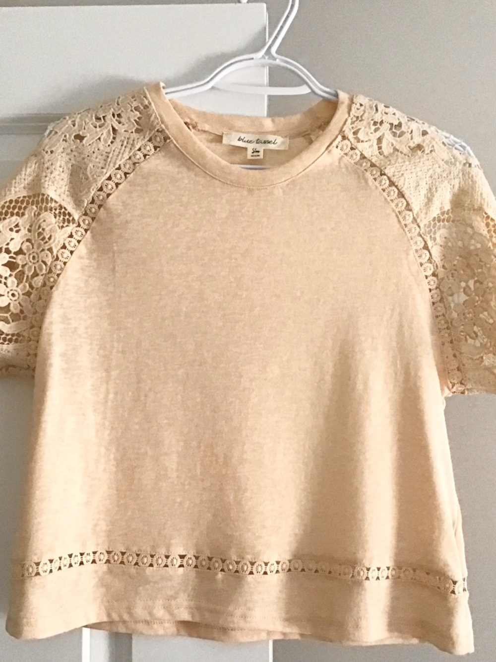 Like New Anthropologie peach top size small